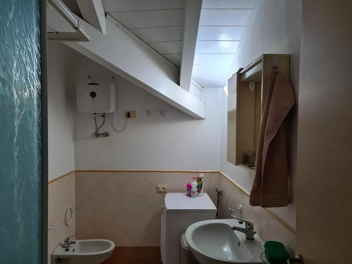 Plaza Top Floor Apartment Santa Maria