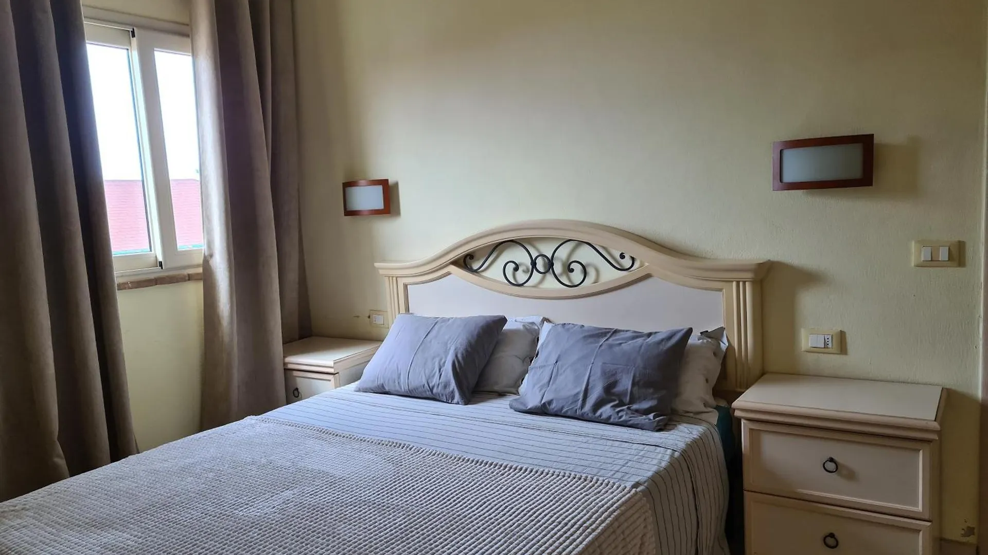 Plaza Top Floor Apartment Santa Maria Cabo Verde